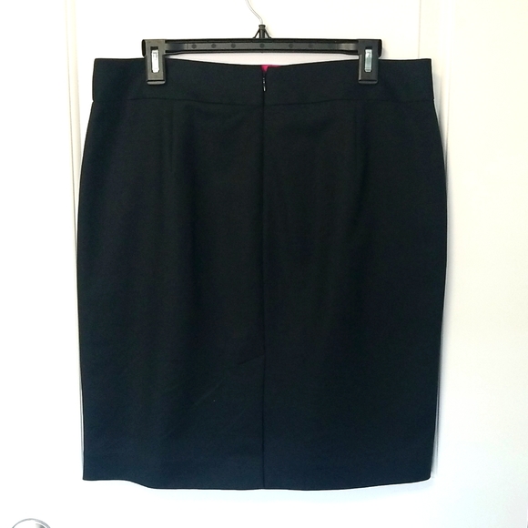 Banana Republic Pencil Skirt Size 12 - Picture 3 of 6